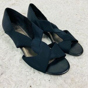 Impo stretch Black Crisscross open toe kitten wedge Heels size 8.5
